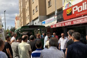 Dolandırılan adam iş yerinde kendini astı