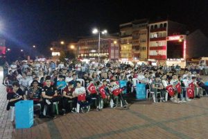 Bursa'da dev ekranda milli maç keyfi