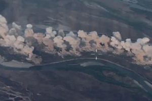 Koalisyon güçleri DEAŞ kontrolündeki adayı bombaladı