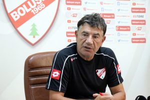 Giray Bulak: Gençlere inanmak ve güvenmek lazım
