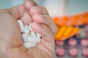 1 antibiyotik sınıfıyla 2 kalp rahatsızlığı arasında ilişki tespit edildi