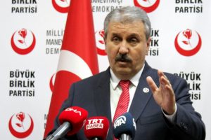 Destici: HDP, PKK'nın siyasi şubesidir, terör yuvasıdır