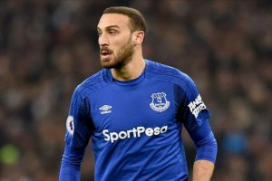 Cenk Tosun'dan anketlik performans