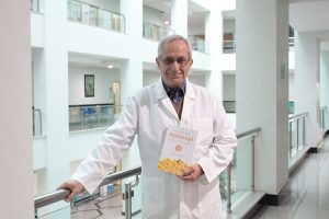 Profesör Yeşilada Bursalı eczacılarla buluştu