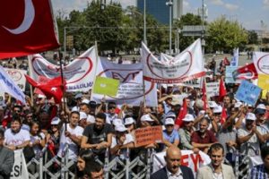 Cumhurbaşkanı Erdoğan'dan emeklilikte yaşa takılanlara ilişkin talimat