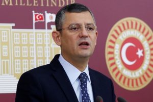 CHP'den bildiri imzacısı akademisyenler için kanun teklifi