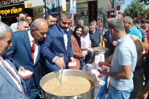 MHP'den Aşure etkinliği