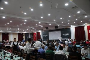 Genç MÜSİAD'dan 10 Muharrem iftarı