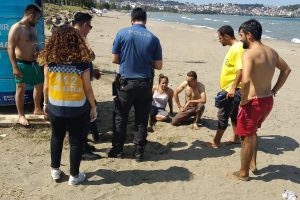 Genç kız son anda kurtarıldı