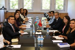 Türkiye ve Azerbaycan, enformasyon istişarelerine başladı