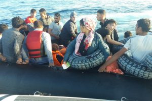İzmir'de 181 kaçak göçmen yakalandı