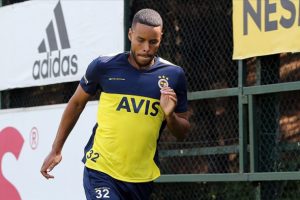 Zanka: Şampiyonluk yaşamak istiyorum