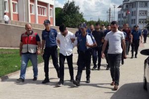 Yanlış otomobili kurşunlamışlar