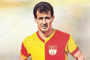 Galatasaray, Metin Oktay'ı andı