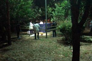 Lüks sitenin bahçesinde kadın cesedi bulundu