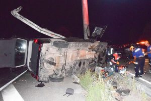 Bilecik'te bariyer kazası: 1 ölü, 7 yaralı