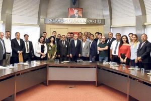 CHP lideri Kılıçdaroğlu: Özrünüzü kabul ediyorum