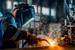 Sanayi üretimi yıllık bazda yüzde 1.2 azaldı