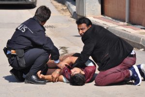 Bursa'da eski eşinin sevgilisini yaralayan şüpheli hakim karşısında