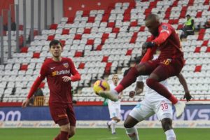 Antalyaspor ile Kayserispor 23. randevuda