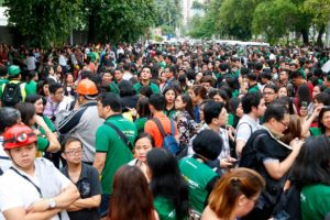 Filipinler'de art arda deprem!