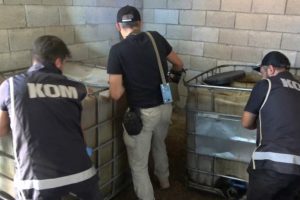 Gaziantep'te 'kaçak akaryakıt' operasyonu: 4 gözaltı