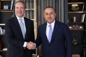 Çavuşoğlu, Dünya Ekonomik Forumu Başkanı ile görüştü