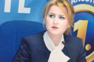 Eski belediye başkanının kızı evinde ölü bulundu