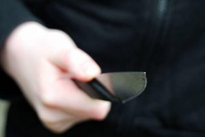 Babaannesini öldüren genç polise teslim oldu