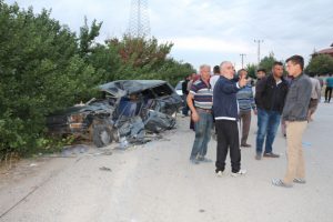 Konya'da kamyon ile otomobil çarpıştı: 5 yaralı