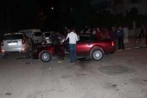 Polisten kaçtı, park halindeki araca çarptı yakalandı