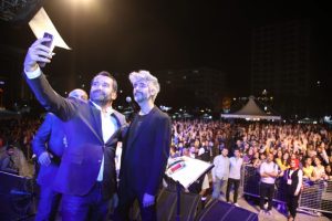 Manuş Baba: ''Hala ekmek arası salça yiyorum''