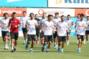 Beşiktaş, Slovan Bratislava maçı hazırlıklarını sürdürdü