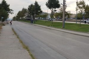 Bursa'da sanayinin göbeğinde onarılmayı bekleyen yol! (ÖZEL HABER)