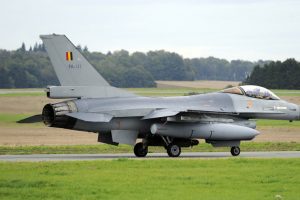 Belçika Hava Kuvvetleri'ne ait F-16 düştü
