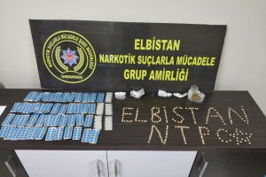 Aile süsü vererek uyuşturucu sevkiyatı polise takıldı