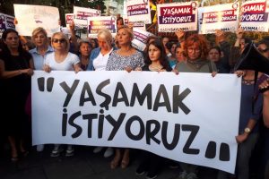 Ankaralı kadınlar, 'kadına şiddeti' protesto etti