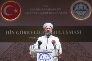Erbaş: ''İslam'da hayatın, şehrin ve medeniyetin merkezinde cami vardır''