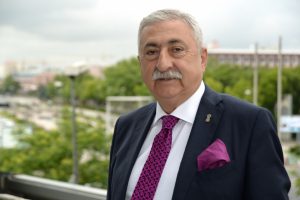''Bedellide çırak ve esnaflara indirim yapılmalı''