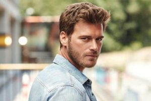 Kıvanç Tatlıtuğ'un aylık geliri ne kadar?