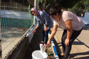 Bursa'da müdürler okulu boyadı
