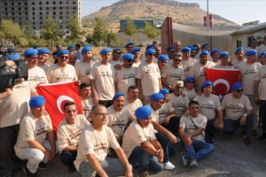 Mavi bereliler Mardin'de buluştu