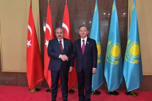 TBMM Başkanı Şentop, Kazak mevkidaşı ile görüştü
