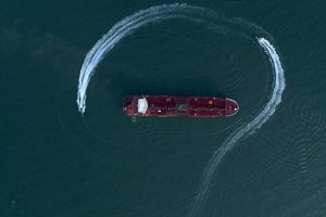İran el koyduğu İngiliz tankerini serbest bıraktı