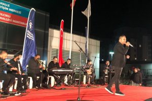 Bursa Çalgıcı Mektebi Roman Orkestrası coşturdu
