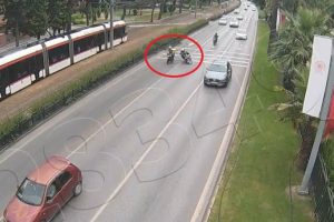 Trafikte sohbet kaza getirdi