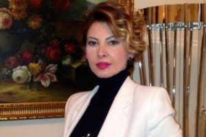 Adnan Oktar'ın kediciği Aylin Atmaca savunmasını yaptı
