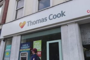 Thomas Cook ofisleri kepenk indirdi