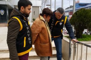Bursa'da kızını bıçaklayan babanın akli dengesi araştırılacak