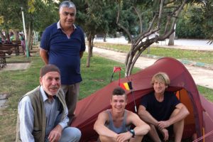 Türkiye'yi otostopla gezecekler! Belçikalı turistlerin durağı Bursa oldu